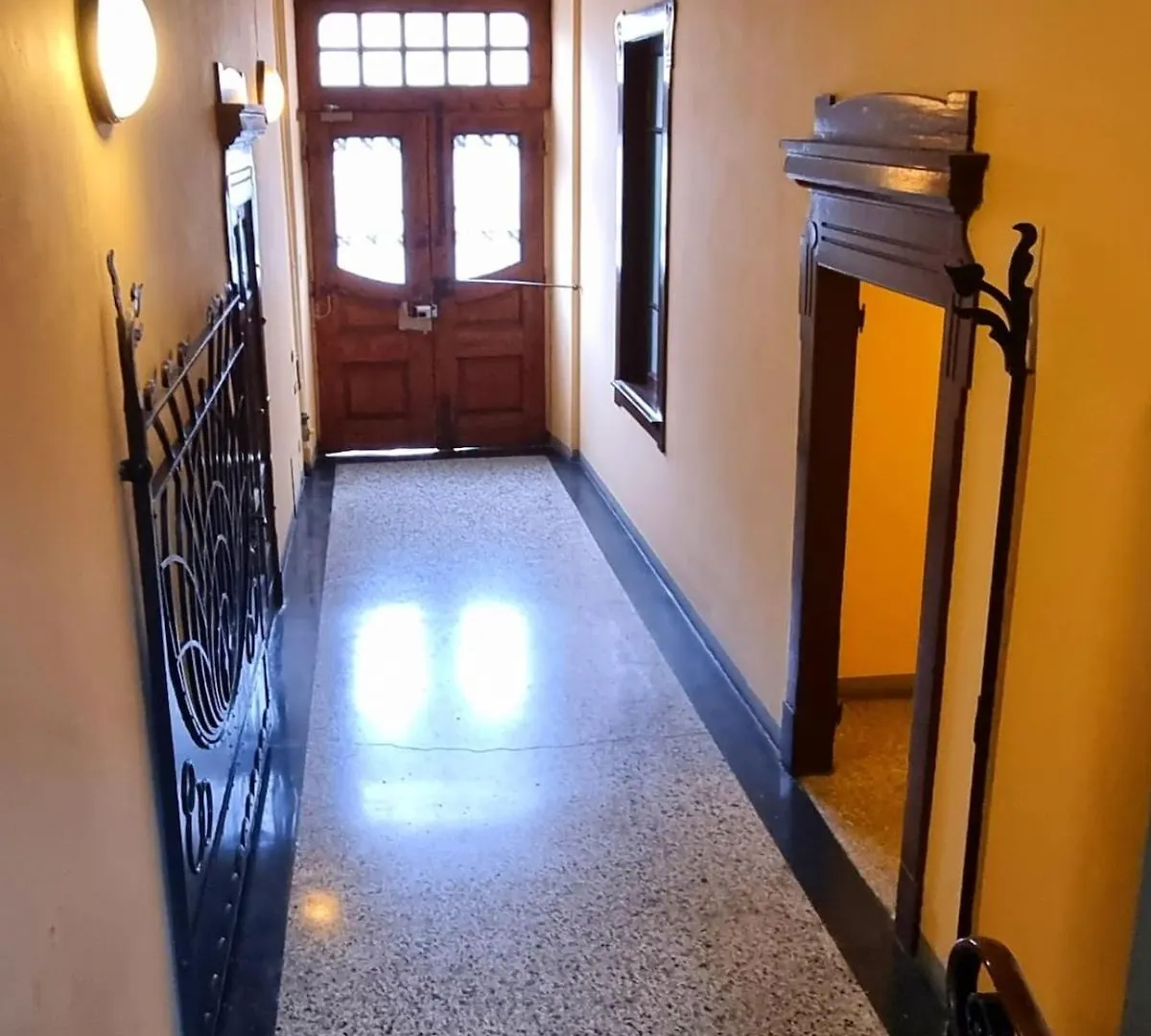 Bergamo Central Living 0*,  Italy